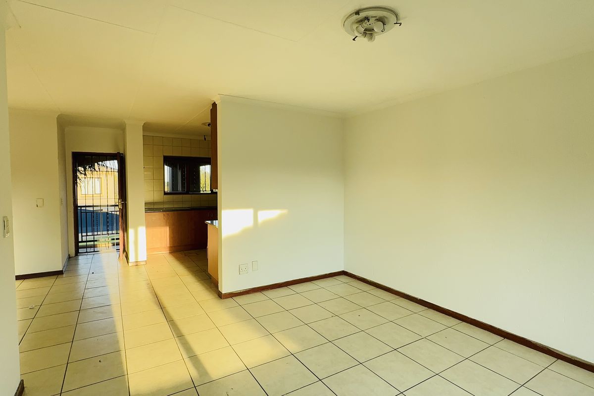 Apartment For Sale In Brakpan - Photo 5