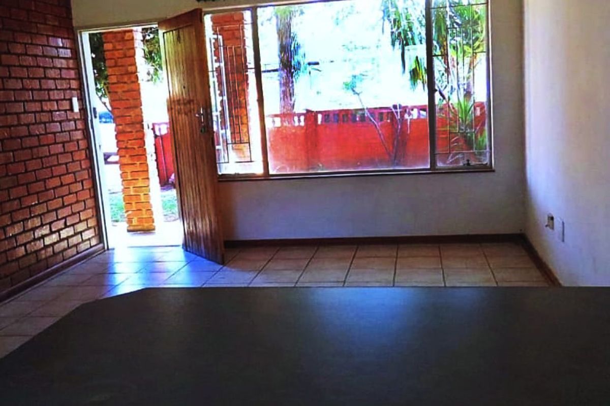 Bedroom Apartment for Sale in Bela Bela - Photo 2