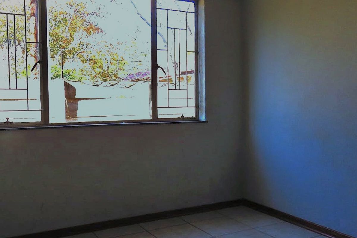 Bedroom Apartment for Sale in Bela Bela - Photo 5