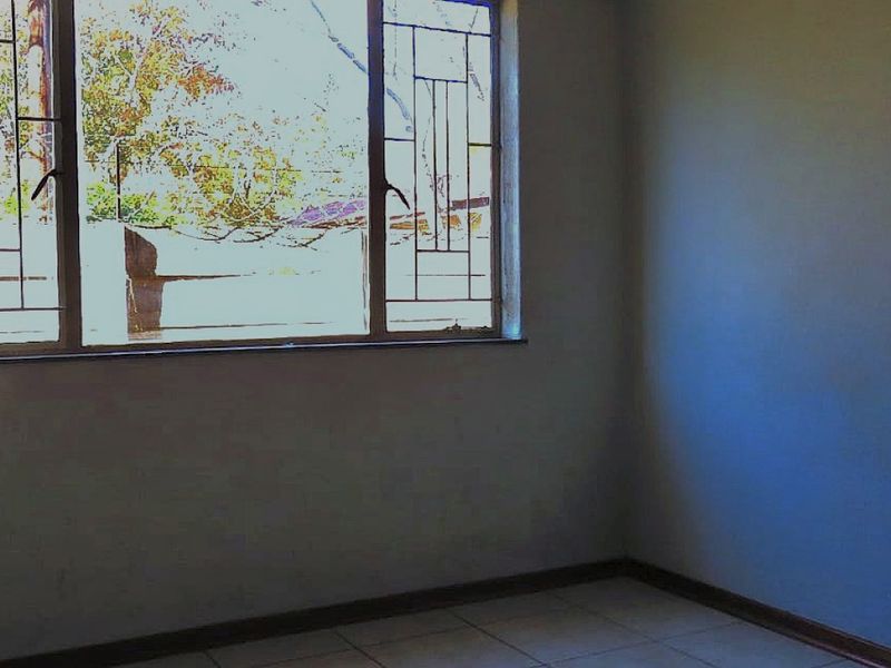 Bedroom Apartment for Sale in Bela Bela - Photo 5