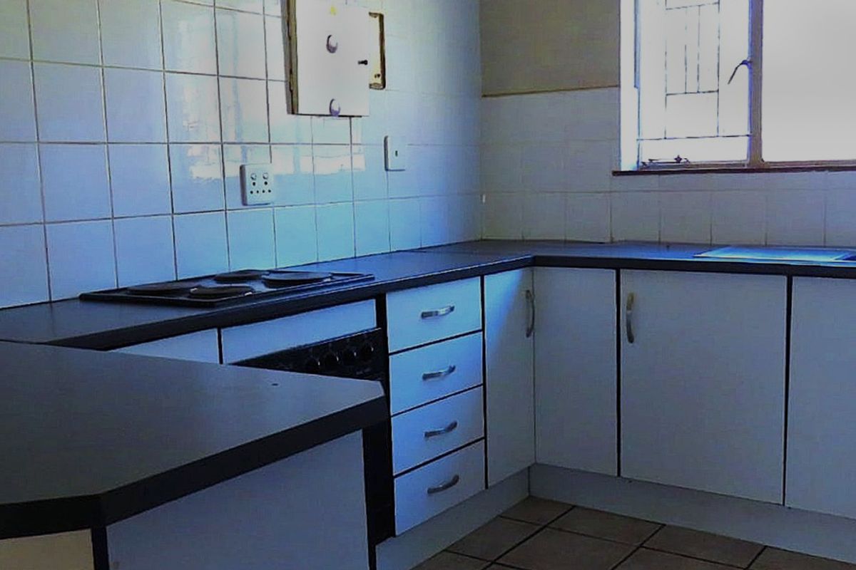 Bedroom Apartment for Sale in Bela Bela - Photo 3