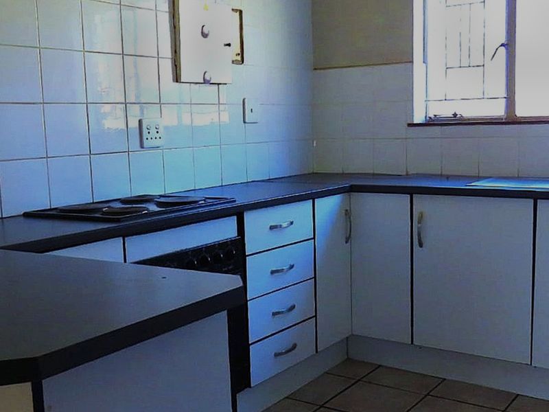 Bedroom Apartment for Sale in Bela Bela - Photo 3