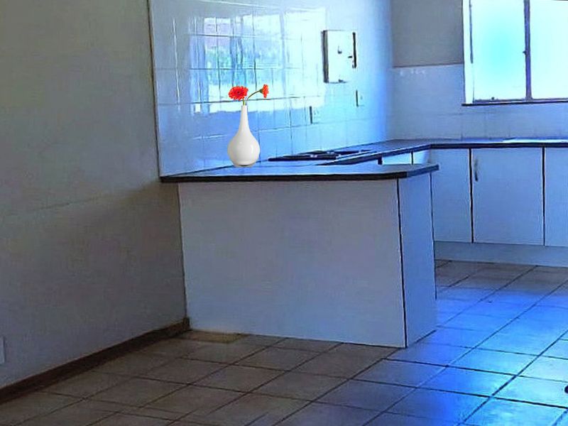Bedroom Apartment for Sale in Bela Bela - Photo 4