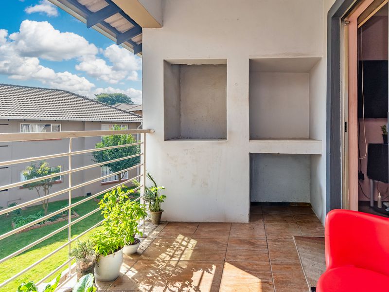 Lock-Up-and-Go Living in Sunny Gordon Valley - Photo 9