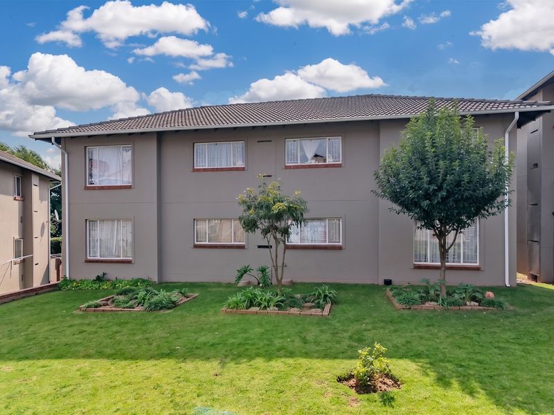 Lock-Up-and-Go Living in Sunny Gordon Valley - Photo 8