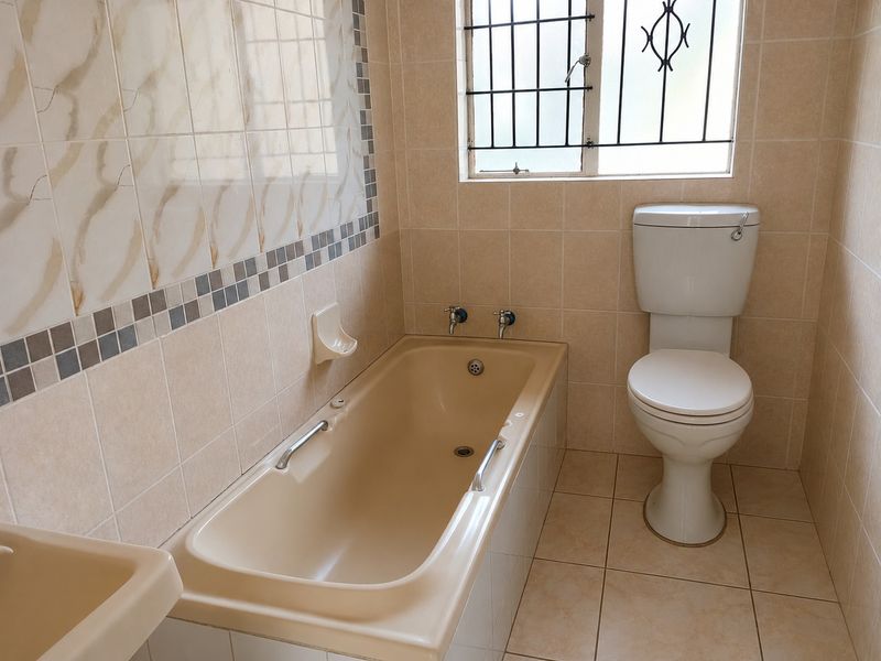 Well-Located Family Home or Investment Opportunity - Photo 10