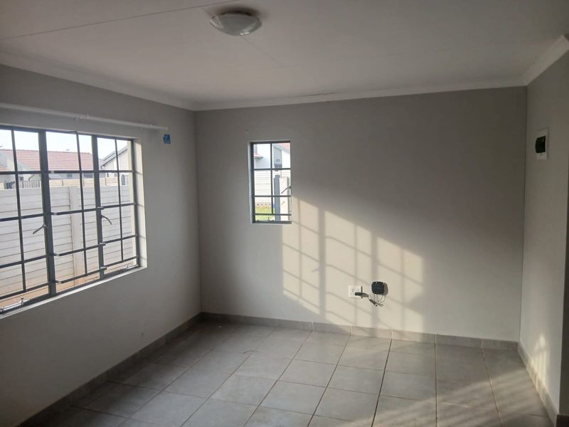 House Rental Monthly In Alberton - Photo 5