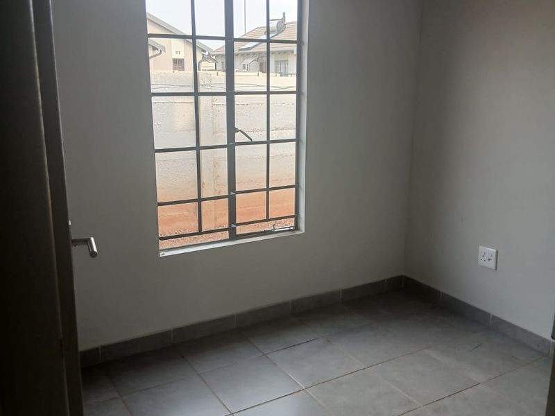 House Rental Monthly In Alberton - Photo 8