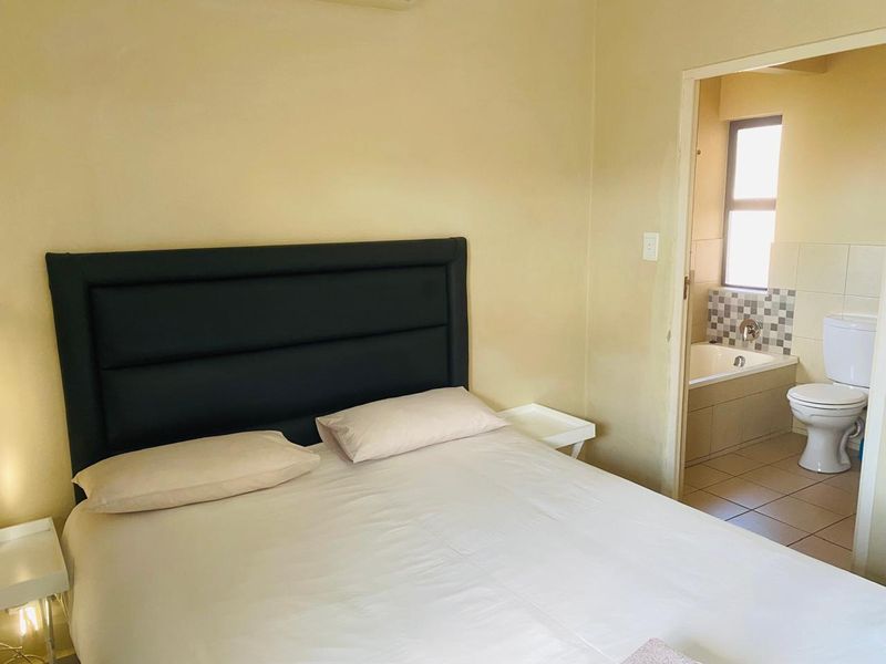 Apartment Rental Monthly In Durban - Photo 9