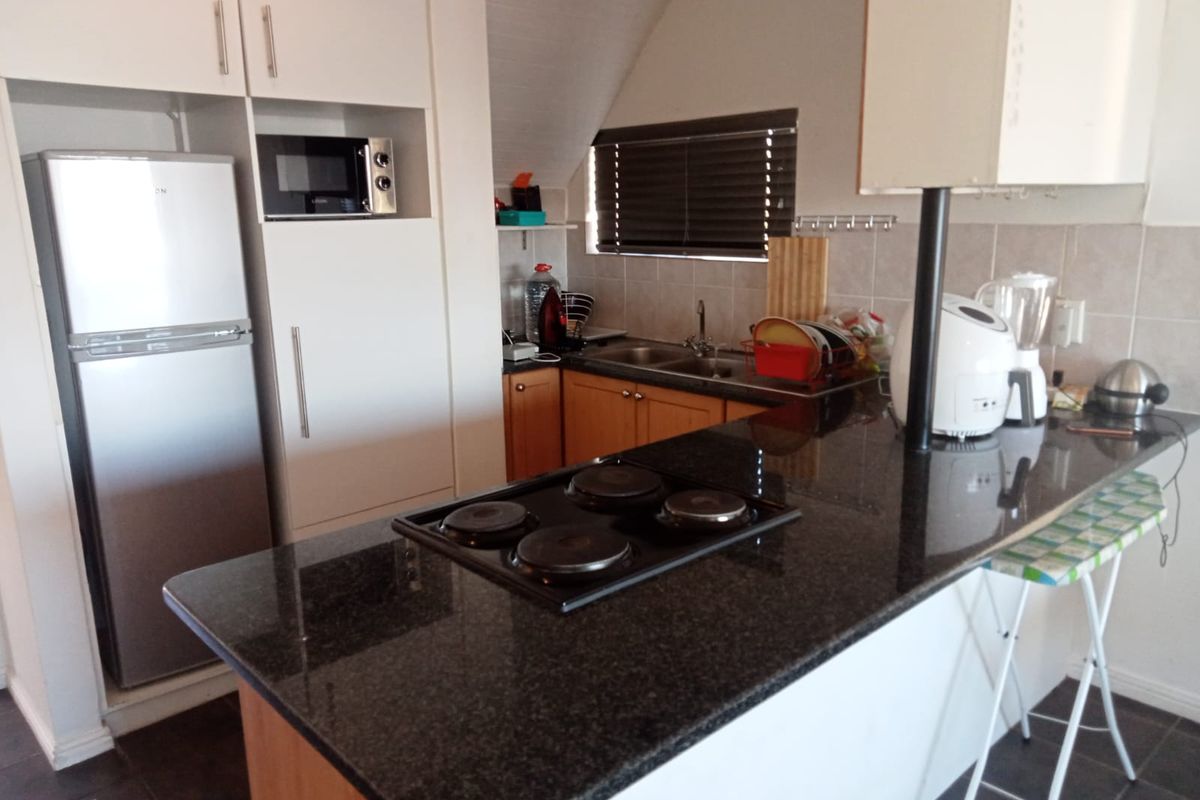 Loft Apartment - Parklands - Photo 3