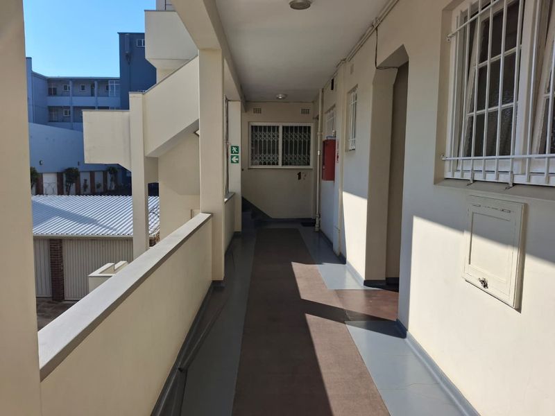 Apartment For Sale In Durban - Photo 3