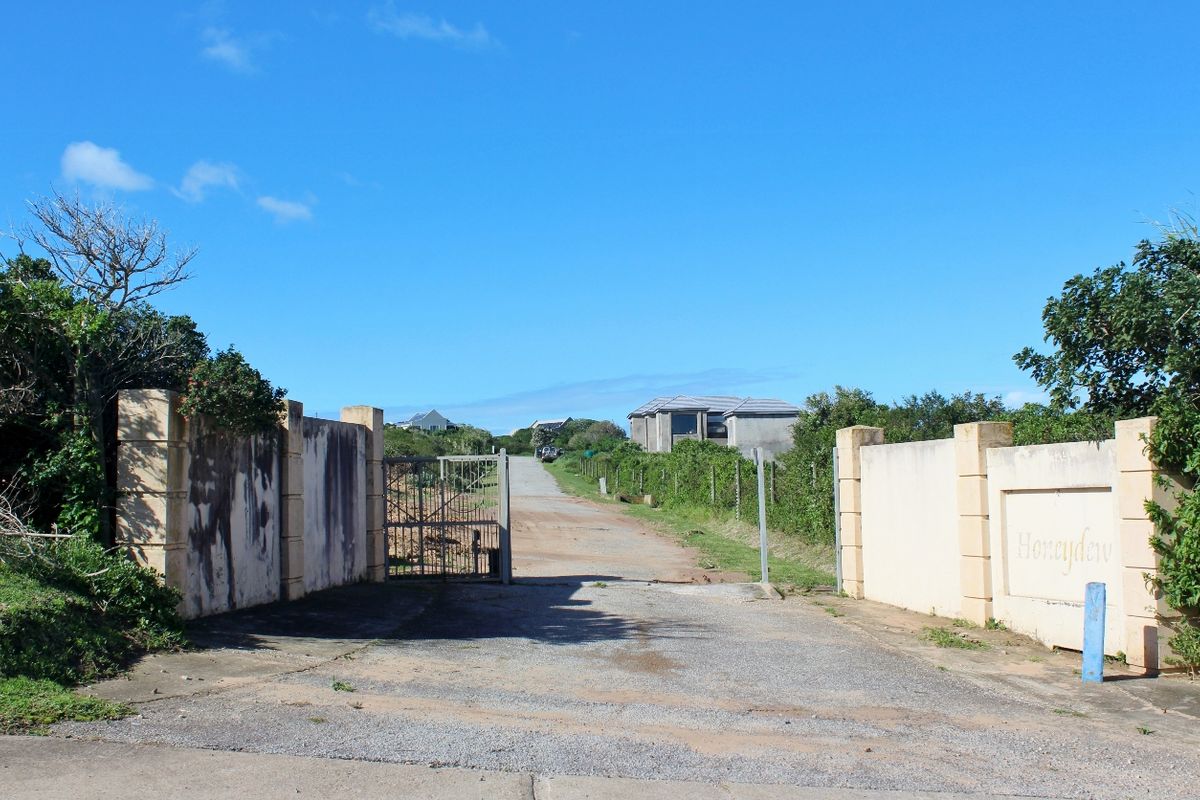 Plot with Sea Views For Sale in Port Alfred - Photo 3