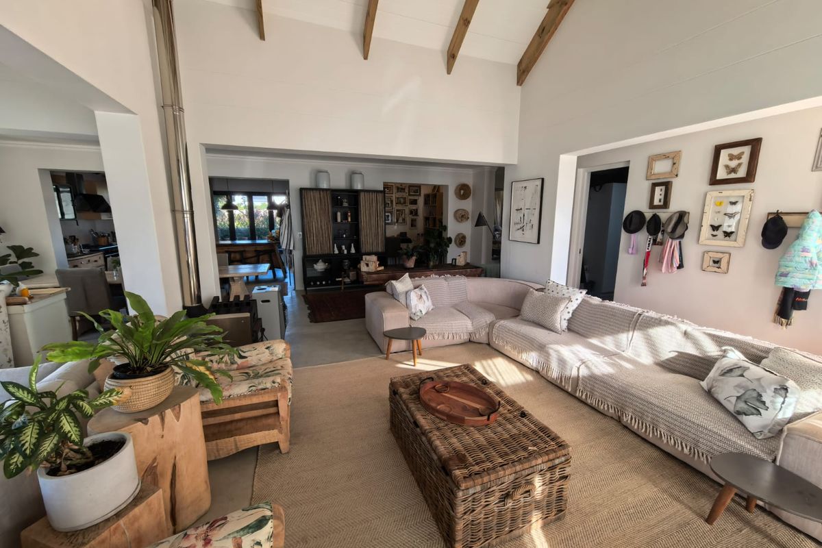 Elegant 3-Bed Rental in Croydon Vineyard Estate – Pet-Friendly, Solar-Ready, Gated Security - Photo 3