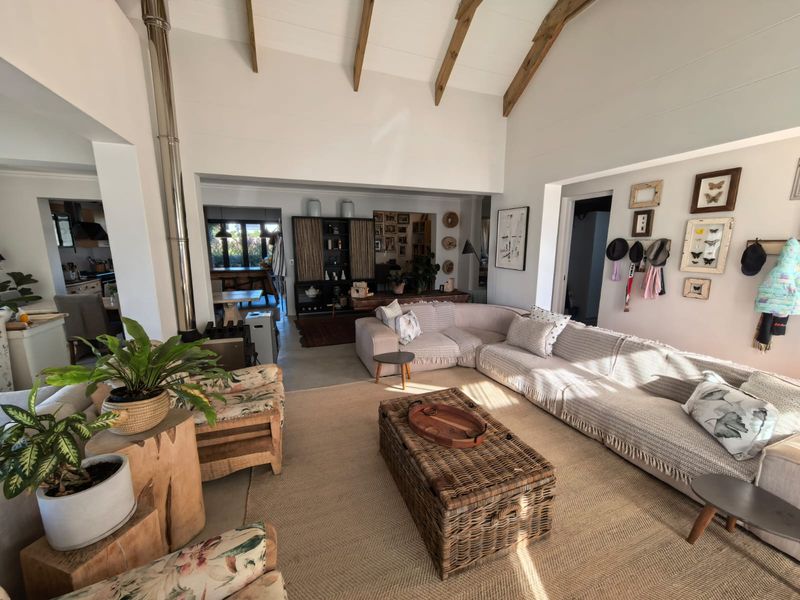 Elegant 3-Bed Rental in Croydon Vineyard Estate – Pet-Friendly, Solar-Ready, Gated Security - Photo 3