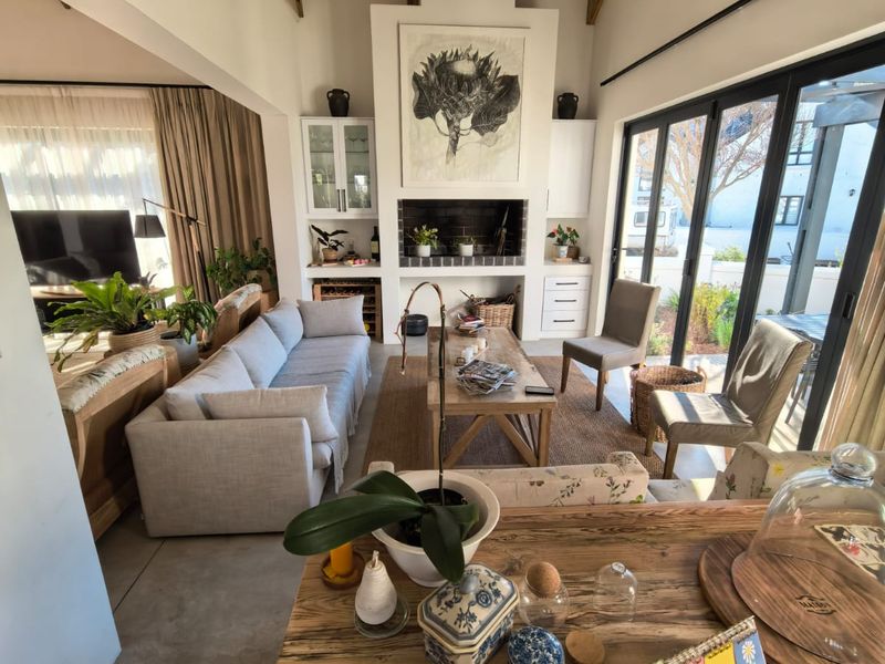 Elegant 3-Bed Rental in Croydon Vineyard Estate – Pet-Friendly, Solar-Ready, Gated Security - Photo 7
