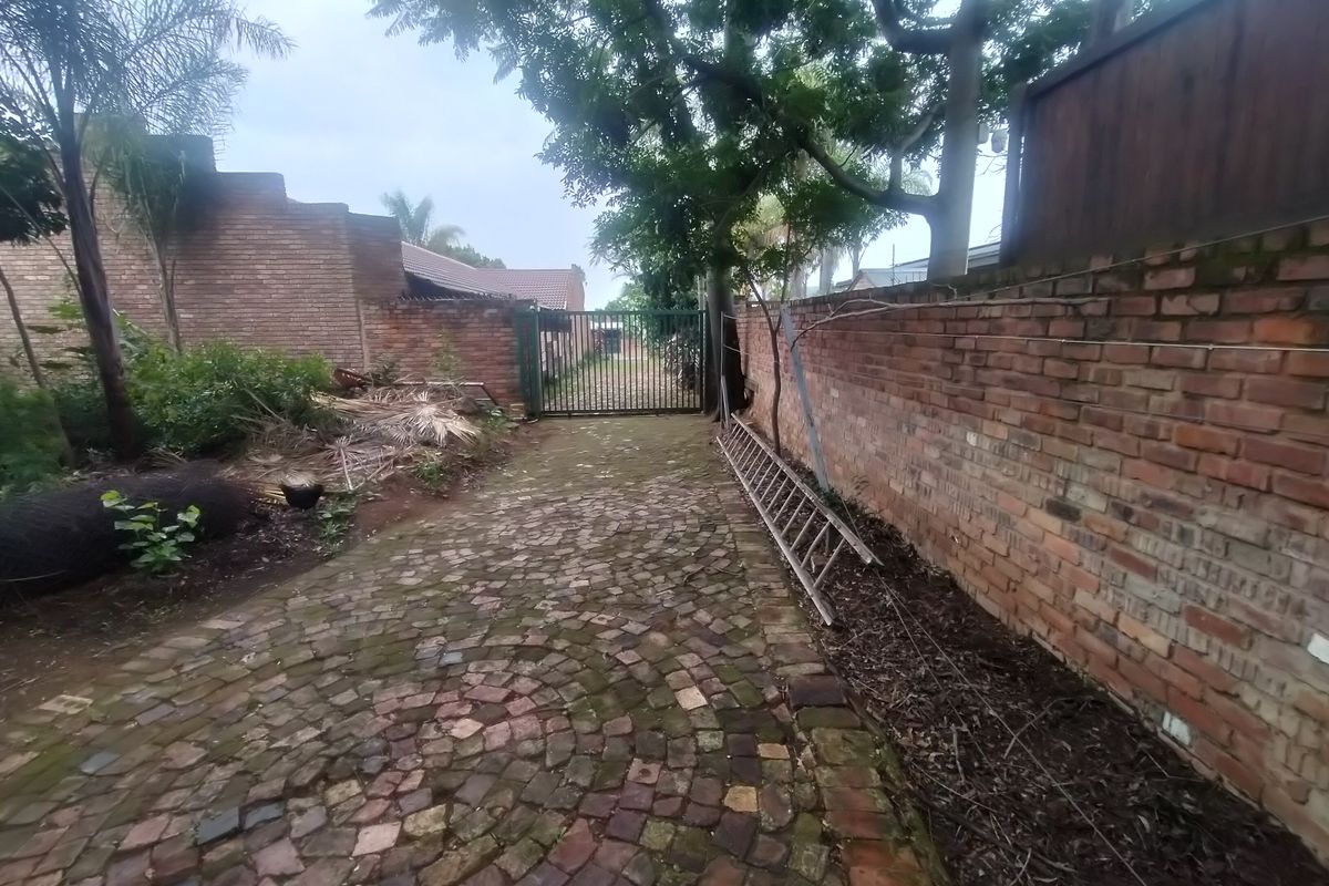Prime Development and Business Opportunity in Pretoria North - Photo 2
