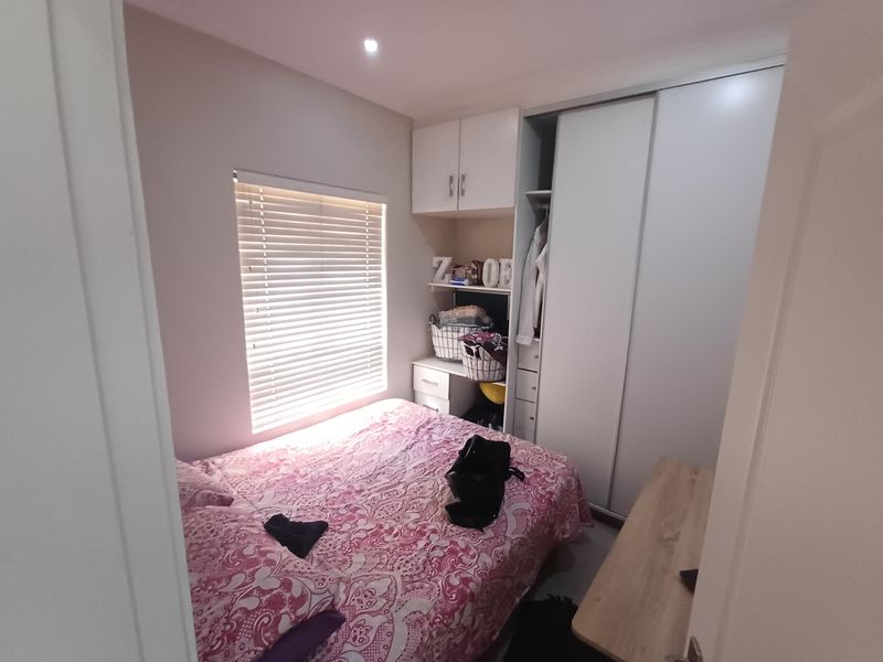 Mount Edgecombe - 3 Bedroom 2 Bathroom ground floor apartment - Photo 7