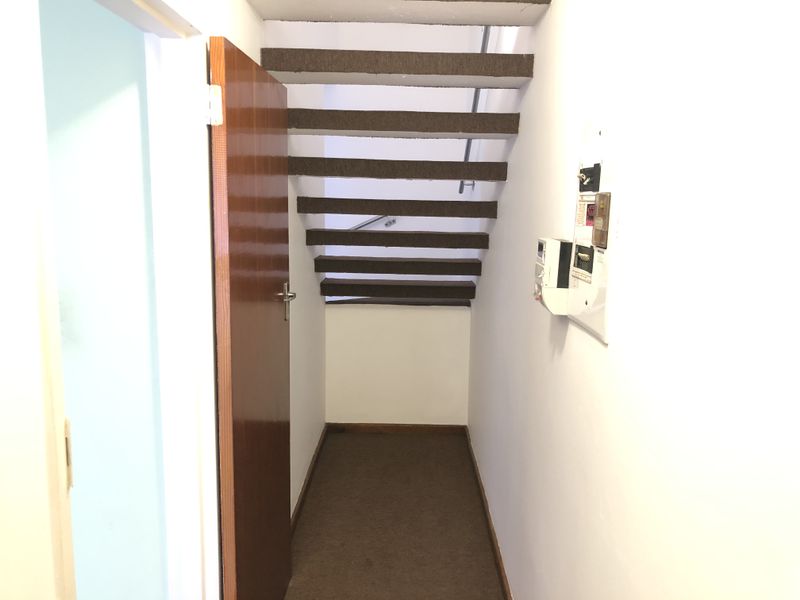Cambridge- Duplex Townhouse central to all amenities - Photo 7