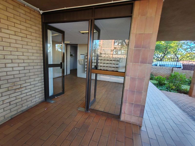 For Sale: 2 Bedroom Apartment – Wonderzicht Apartments, Wonderboom South!!! - Photo 9