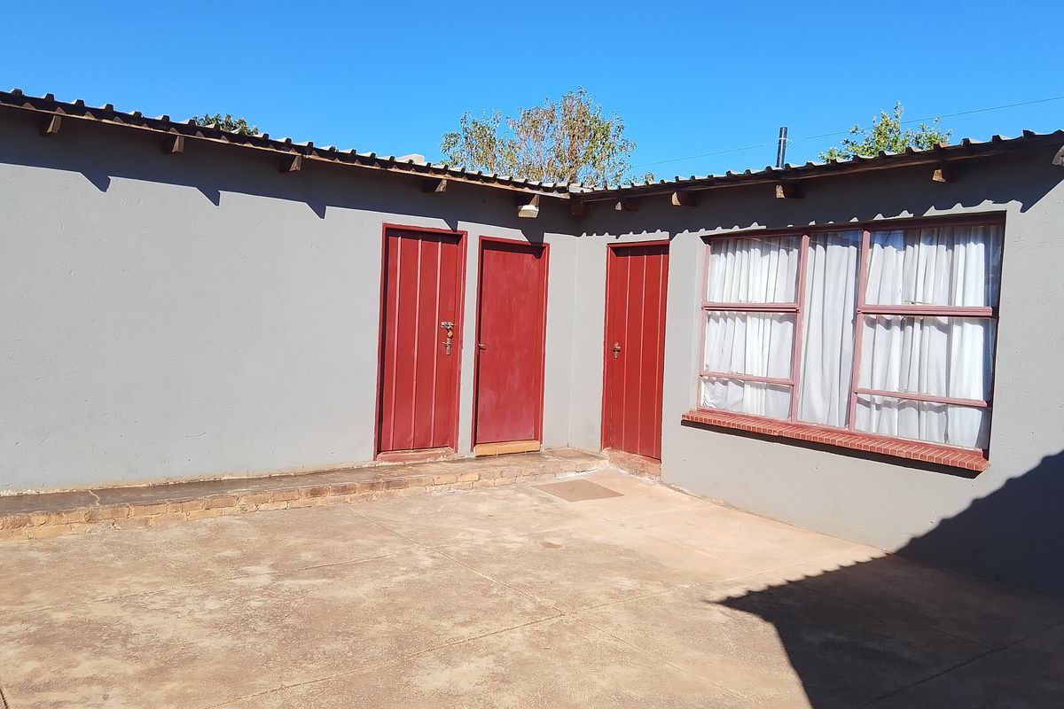 Stunning neat RDP for Sale - Photo 4