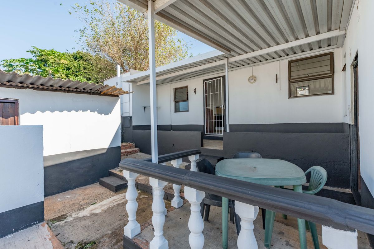 Single Bedroom Garden Cottage - Photo 2