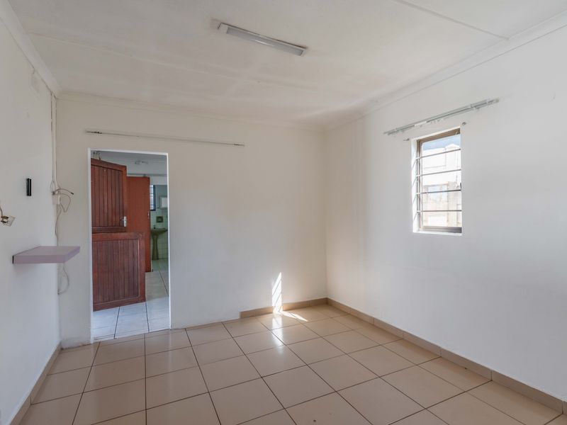 Single Bedroom Garden Cottage - Photo 9