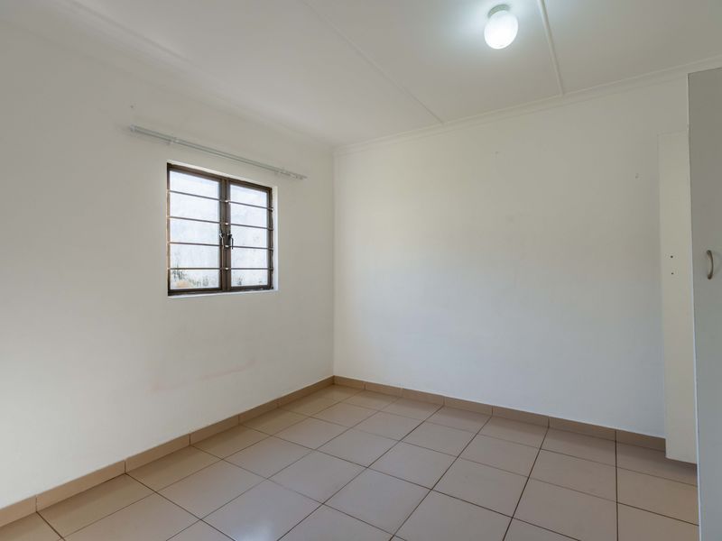 Single Bedroom Garden Cottage - Photo 10