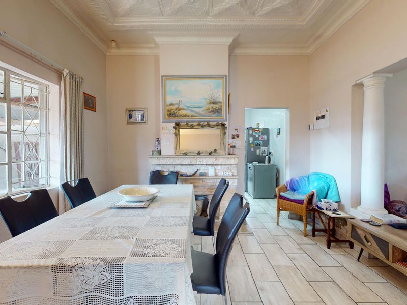 Charming family home with income generating flatlet. - Photo 6
