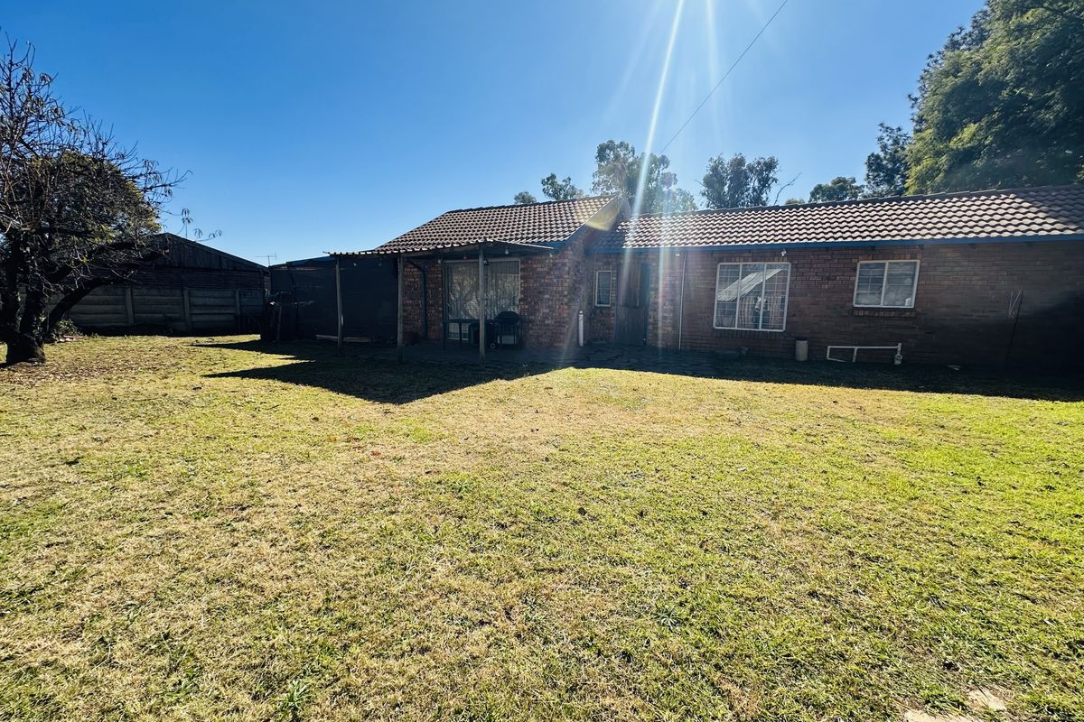 Family Home with Flatlet in Brakpan North, Sherwood Gardens - Photo 4
