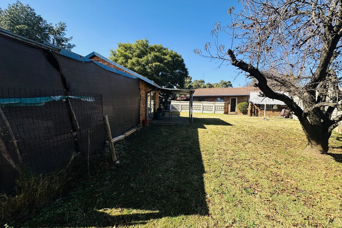 Family Home with Flatlet in Brakpan North, Sherwood Gardens - Photo 5