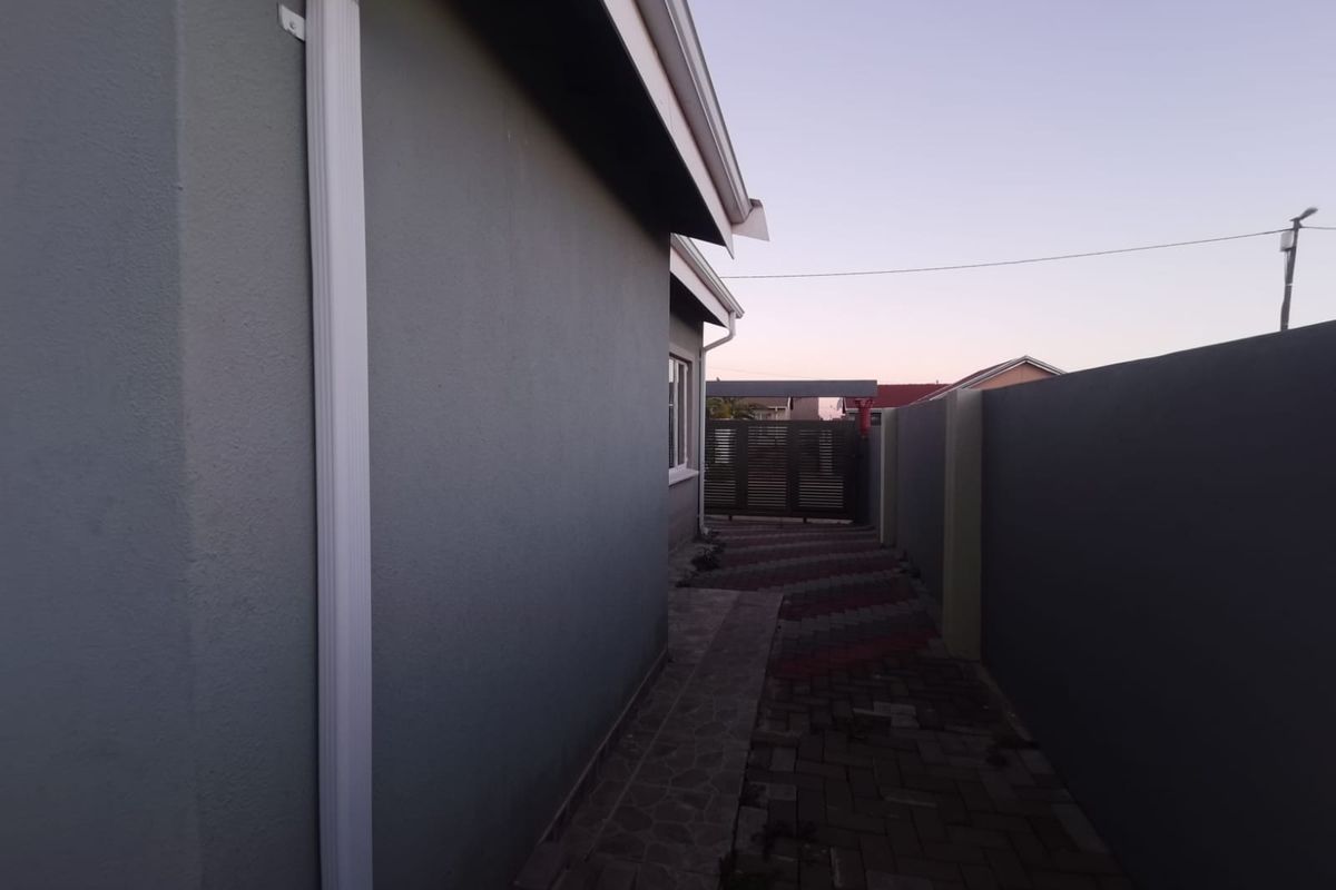 Charming bedroom for sale in Savanna City, Walkerville—your dream home awaits! Don’t miss out! - Photo 5