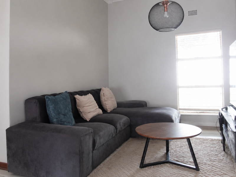 3 bedrooms, 2 bathrooms and 1 garage - Photo 7