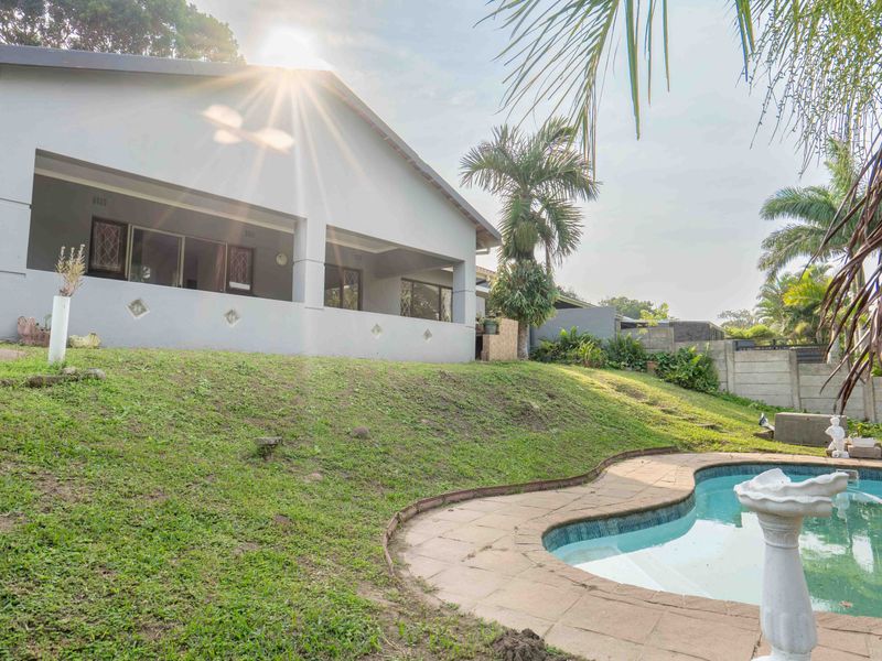 Non Distressed Luxury Auction. - Photo 4