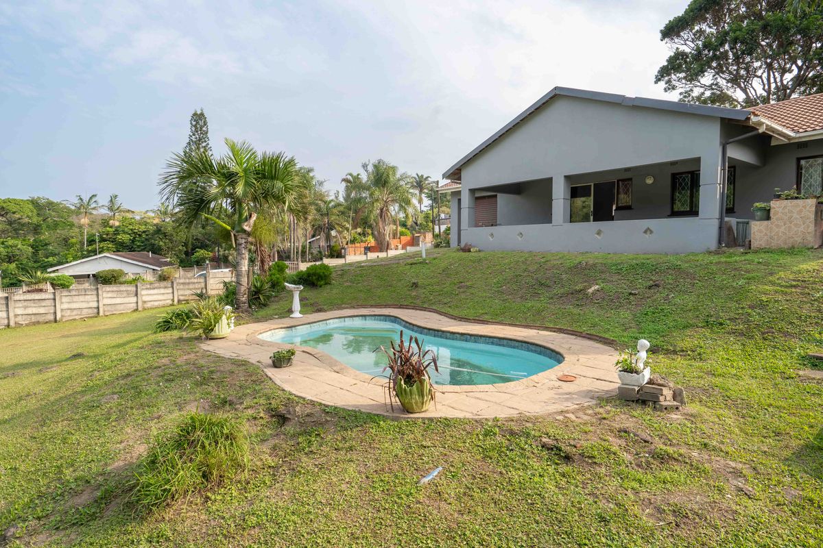 Non Distressed Luxury Auction. - Photo 2