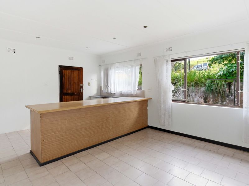 Non Distressed Luxury Auction. - Photo 10