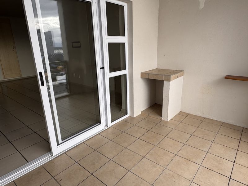 2 Bedroom Apartment Near Hartenbos and Opposite Popular Diaz Beach - Photo 9
