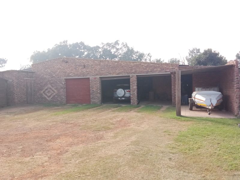 A Beautiful Agricultural lifestyle living - Photo 8