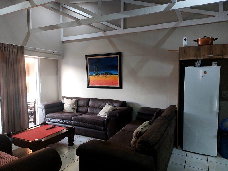 Charming 3-Bedroom Home in Waterval East - Photo 5