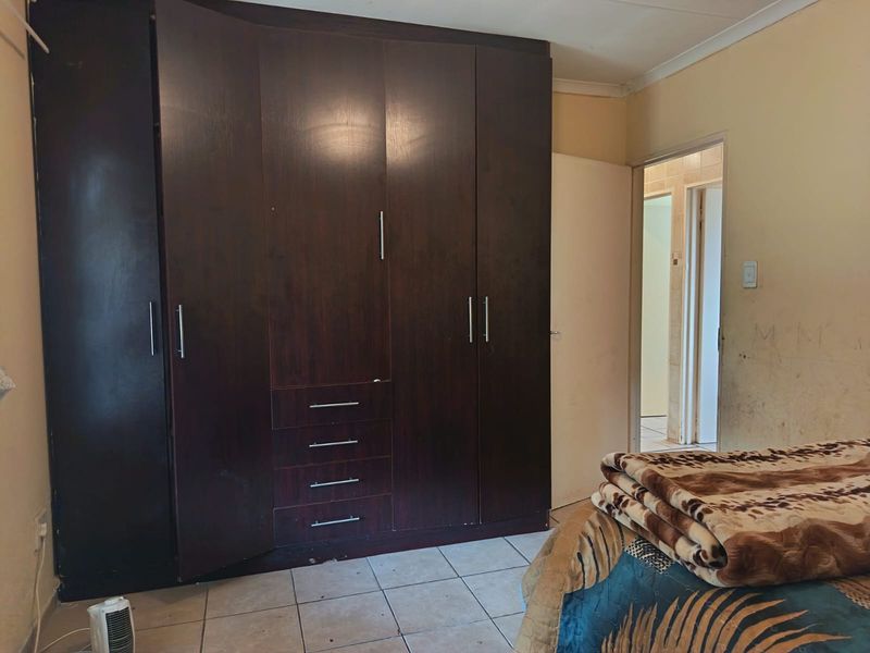 3-Bedroom Home with Everyday Convenience - Photo 8