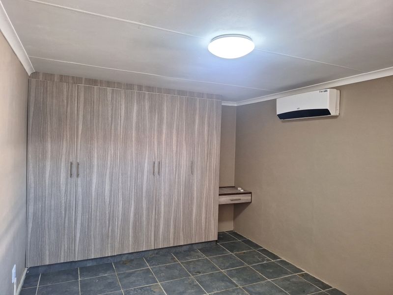 Neat and spacious 2-bedroom flat! - Photo 8
