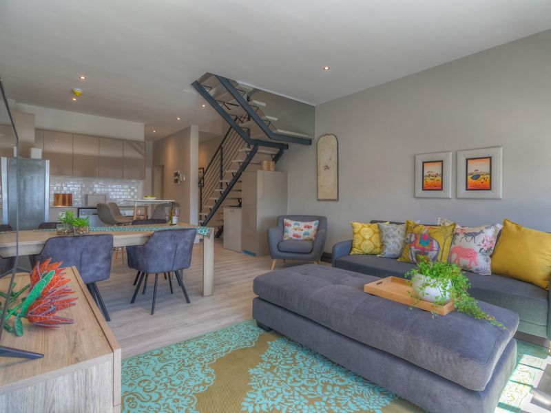 Stunning 2 Bed, 2 Bath Apartment for Rent - Photo 1