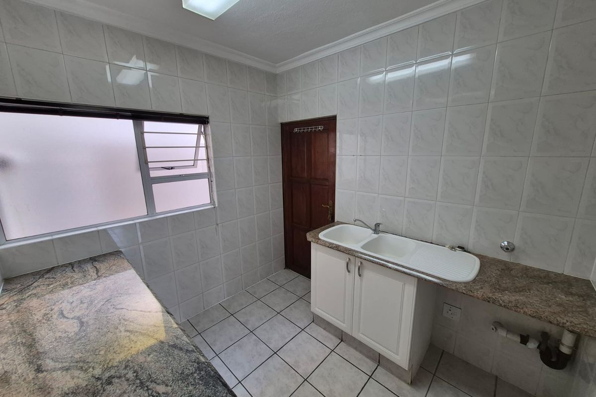 Sophisticated Living in Bedfordview! - Photo 5