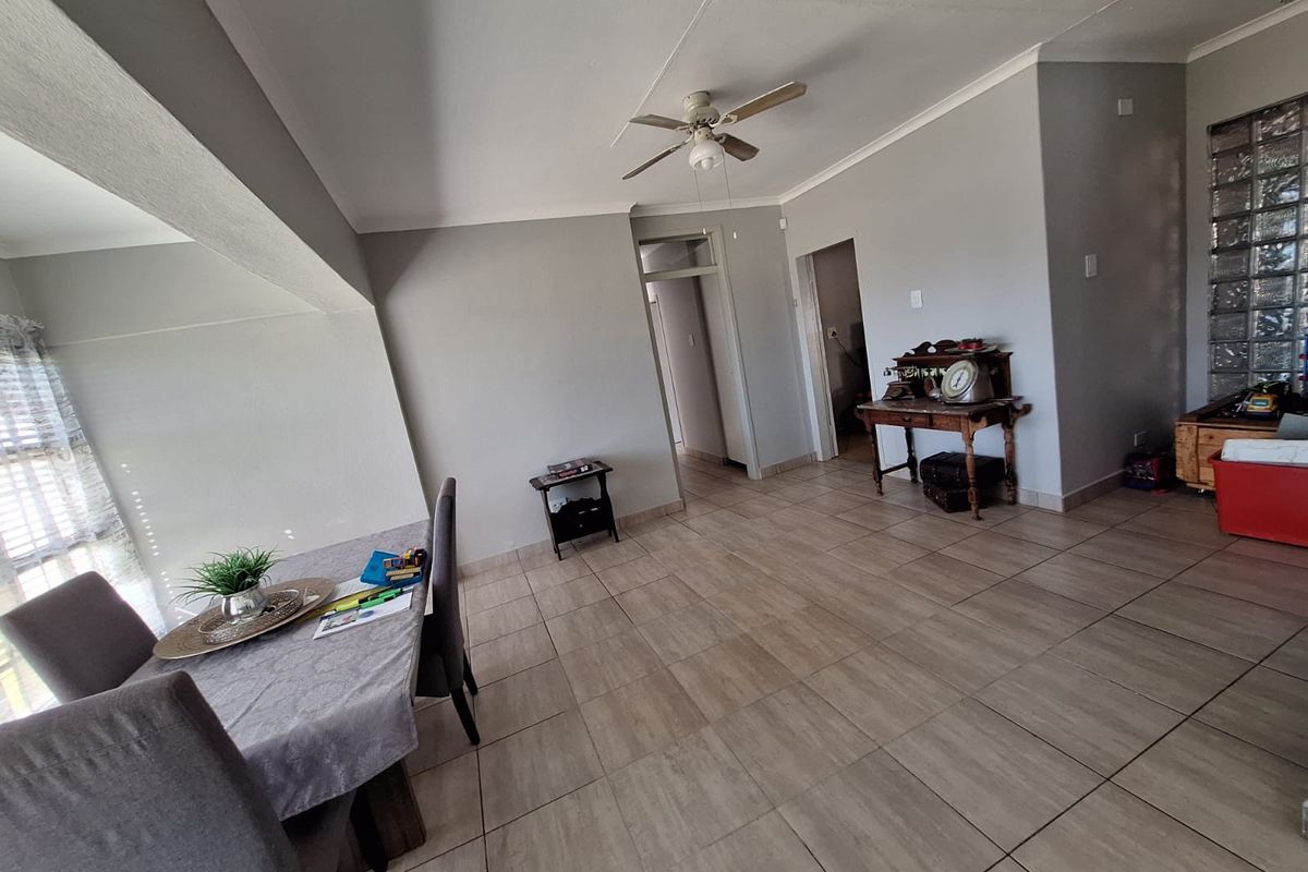 Freestanding Rental Monthly In Newcastle - Photo 5