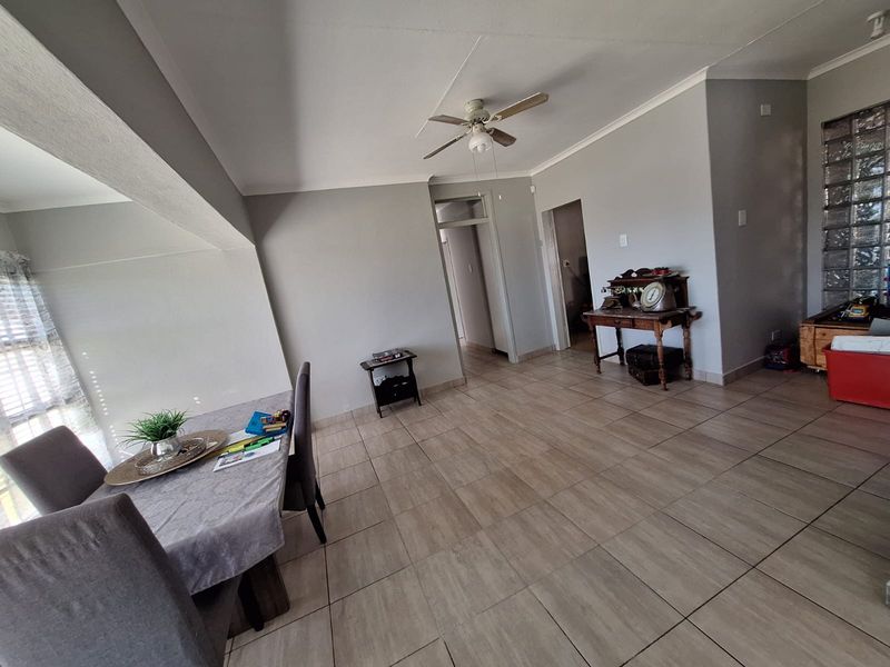 Freestanding Rental Monthly In Newcastle - Photo 5