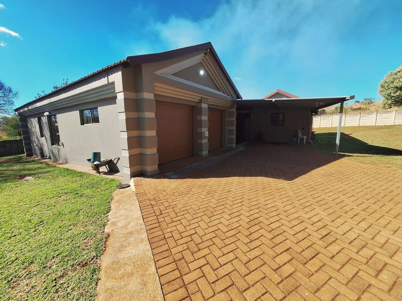 Freestanding Rental Monthly In Newcastle - Photo 1