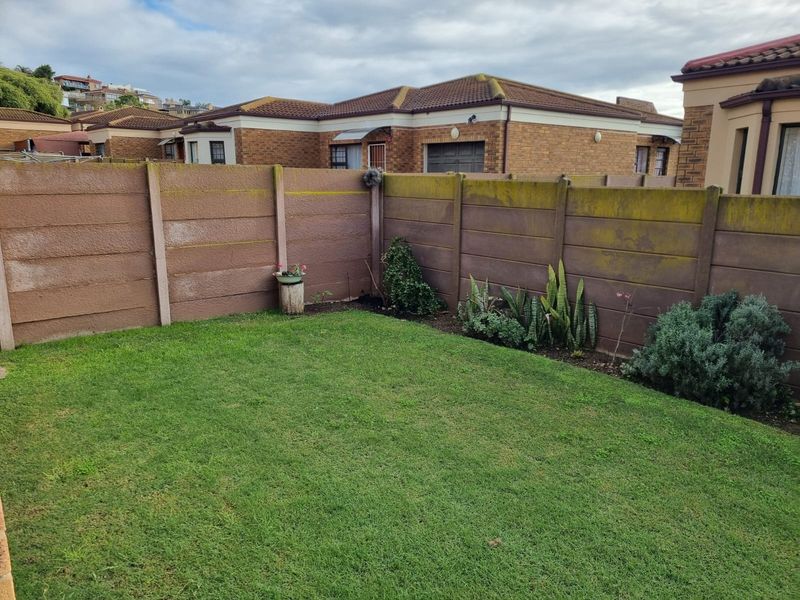 Townhouse in Secured Complex - Photo 6