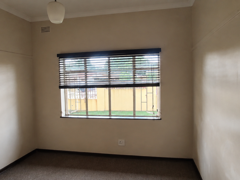 Spacious Family Home in a Quiet Location - Photo 4