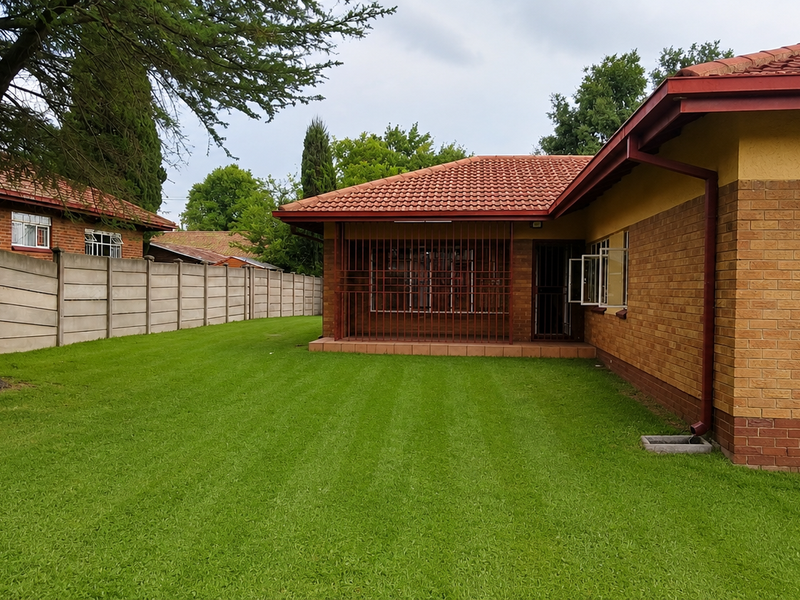 Spacious Family Home in a Quiet Location - Photo 1