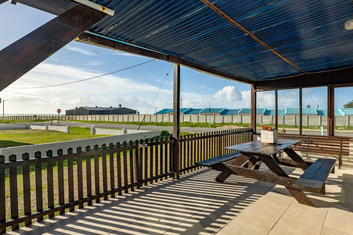 Exclusive  Mandate – Prime Location, Endless Potential! - Photo 3