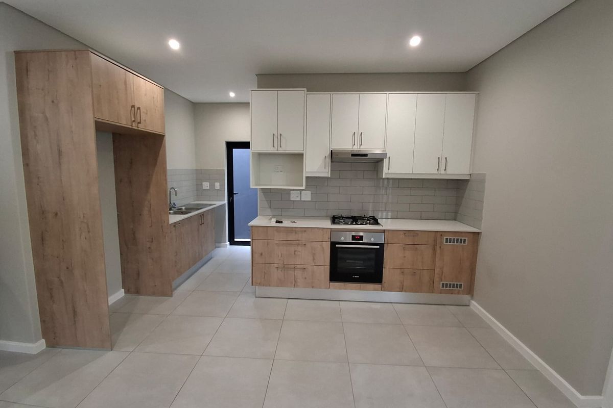 House Rental Monthly In Kuils River - Photo 2